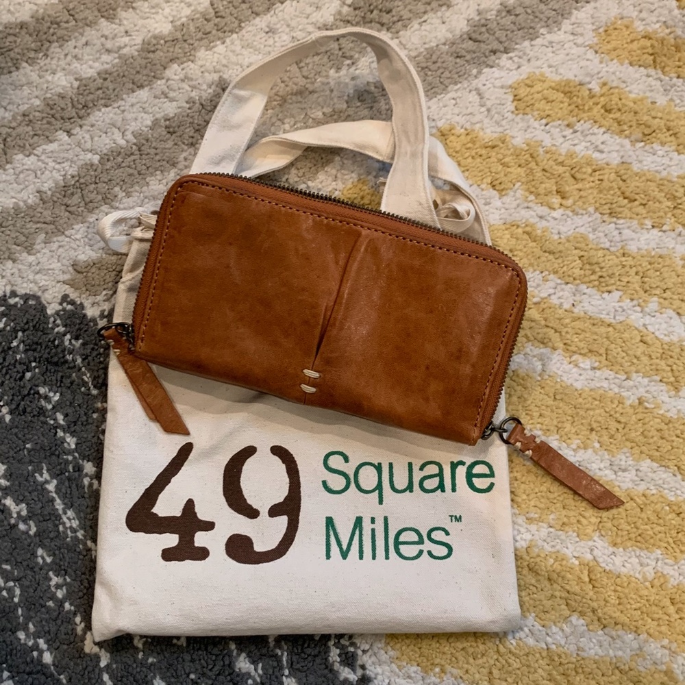 49 Square Miles Clingy Wallet in Wood, NWT